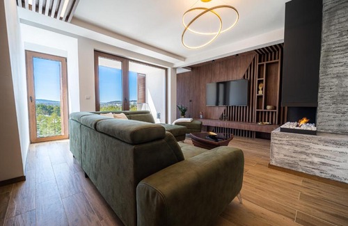 Divcibare Apartamento | BOROVI ROYAL wellness&spa