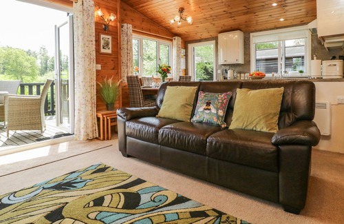 Keswick Cabina | BORROWDALE LODGE, family friendly, with a garden in Keswick