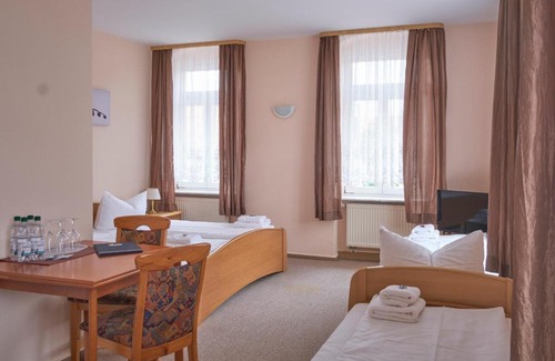 Soernewitz Casa | Boselblick Gästezimmer & Biergarten