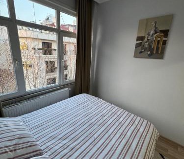 Emin Sinan Apartamento | Bosphorus View and Cozy House!
