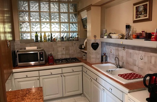 Giens Casa | Bottom of villa with sea view terrace and 10 minutes walk from the sea.