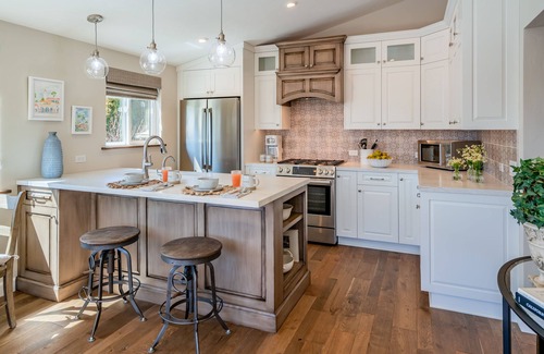 East Mesa Apartamento | Bougainvillea Retreat - Mediterranean Retreat Near the Beach