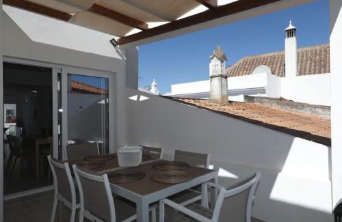 Tavira Casa | Bouganvilia House