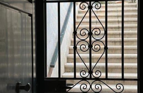 Bisceglie Apartamento | Bouganvillea Pool & Sea