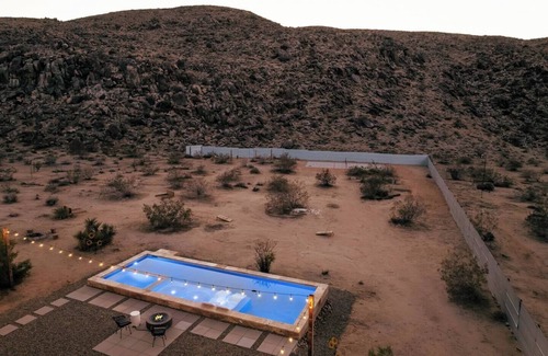 Joshua Tree Casa | Boulders Beyond | Pool, Spa & Firepit