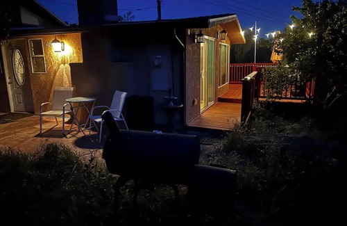 Simi Valley Casa | Boulders Views,Patio, peaceful