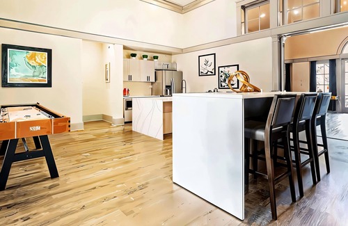 North Arlington Apartamento | Cozy Suite | Access to Pool, Gym & Parking