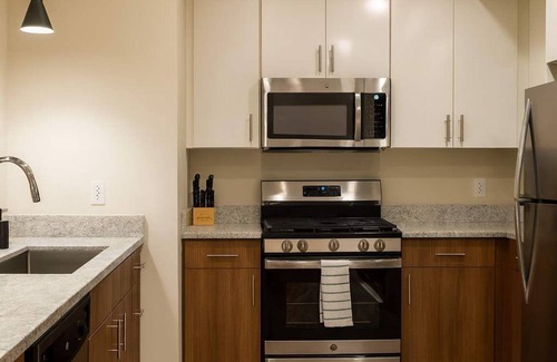 Tempe Apartamento | Boulevard Stays Modern Tempe 1BR ASU Pool, Gym 07