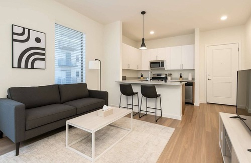 Tempe Apartamento | Boulevard Stays Modern Tempe 1BR ASU Pool, Gym 07