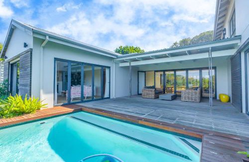 Umhlali Casa | Boundary Lane, Dunkirk Estate