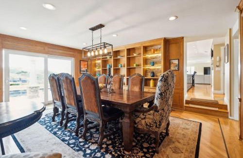 Thousand Oaks Casa | Bouquet Cottage home