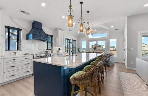 Sea Retreat Casa | Bourbon Beach House: Pool/Hot Tub, Gourmet Kitchen