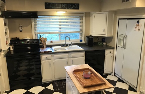 Frankfort Casa | Bourbon Trail Hideaway on the Kentucky River!