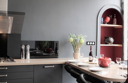 Fontenay-le-Comte Apartamento | Bourgeois Apartment