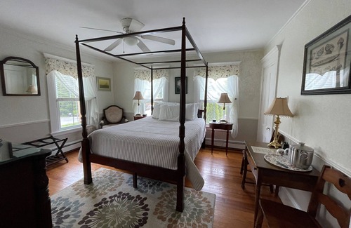 Ogunquit Cama Y Desayuno | Bourne Bed and Breakfast