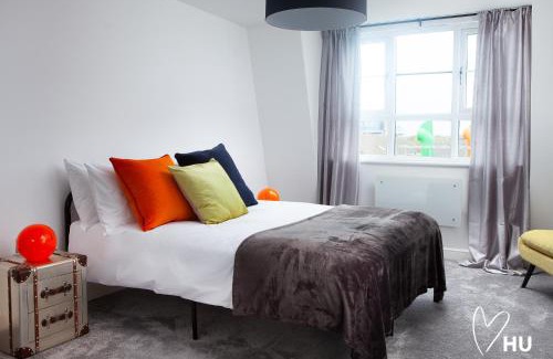 Hull Apartamento | Boutique 1 Bdrm Duplex Suite on Marina 305