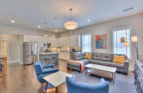 12 South Casa | Boutique 1 Bedroom Condo In Dynamic 12 South #204