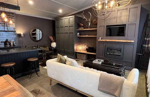 Cambridge Cabaña | Boutique Accommodation in Beautiful Cambridge Countryside