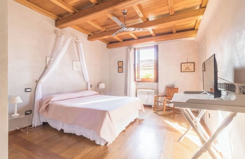 Farnese Cama Y Desayuno | Boutique B&B Residenza Farnese Suite Joie