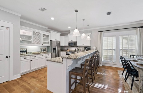 Hammocks of Seagrove Casa | Seagrove Beach escape—outdoor oasis, steps to pool, 4 bikes, 1 mile to Seaside