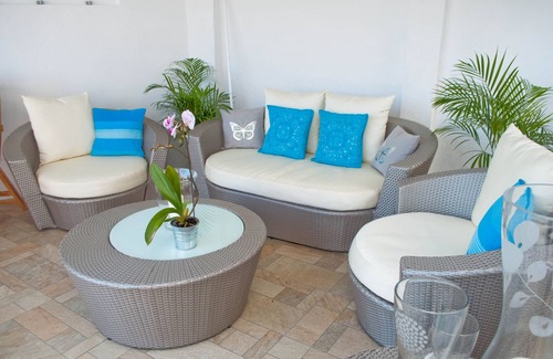 Benalmadena Cama Y Desayuno | Boutique Bed & Breakfast Suite with Pool,Garden,Sunroom w/ Panoramic Sea Views