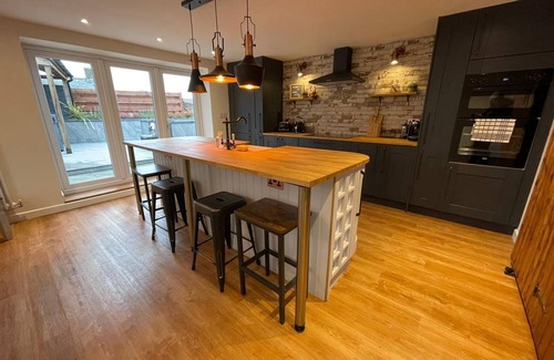 Skelton-in-Cleveland Cabaña | Boutique Yorkshire cottage with hottub