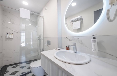 Tbilisi City Centre Hotel | Boutique Hotel Calligraphy