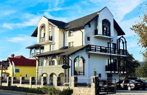 Curtea De Arges Casa | Boutique Hotel Casa Medievala