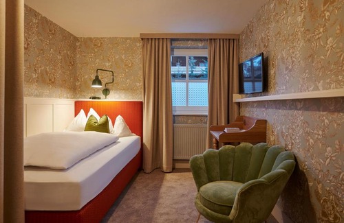 Lech am Arlberg Hotel | Boutique-Hotel Schmelzhof
