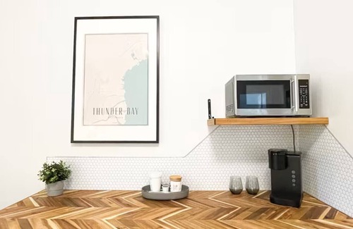 Thunder Bay Apartamento | Boutique Hotel - Suite #9 King