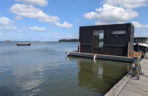 Monnickendam Alquiler De Eote | Boutique Houseboat Stay Romantic Getaway for Two