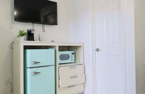 Downtown Myrtle Beach Apartamento | Boutique on the beach, Studio #118 + Pool