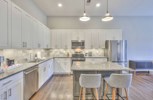 12 South Condominio | Boutique One Bedroom Condo in Dynamic 12 South #202