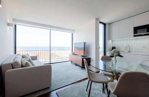 Foz do Douro Apartamento | BOUTIQUE Rentals- BLISS BY THE SEA Apt w/Ocean views