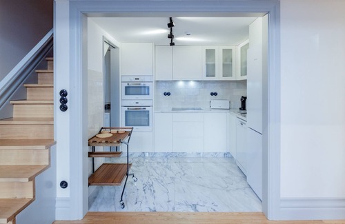 Sao Nicolau Apartamento | BOUTIQUE Rentals-Toledo's One &Only Apt in RIBEIRA