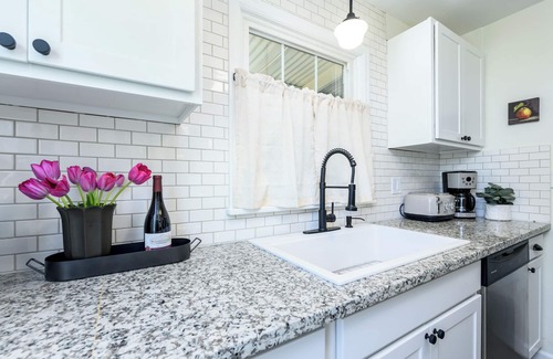 McMinnville Casa | Boutique Retreat - The Bungalow