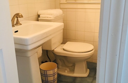 Greenwich Casa | Boutique Stay 2D in Heart of Downtown