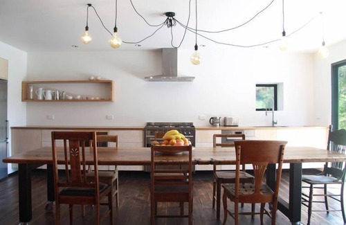 Huonville Casa | Boutique estancia en antiguo cobertizo de la granja