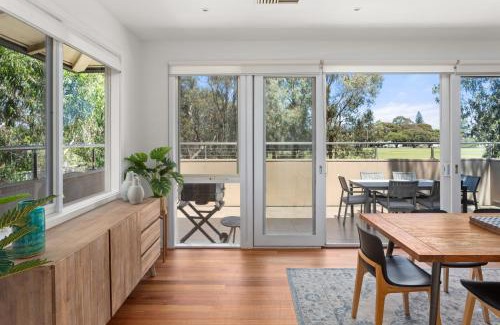 Hampton Casa | Boutique Stays - Flora
