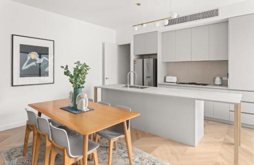 Camberwell Casa | Boutique Stays - Milk & Honey