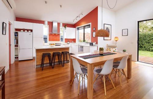 Mordialloc Casa | Boutique Stays - Mordi Beach House