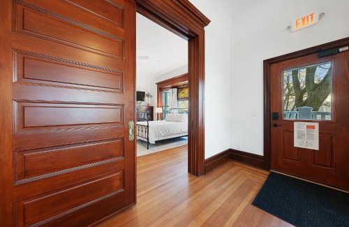 Sandusky Casa | Boutique Style Condo Near Downtown Waterfront