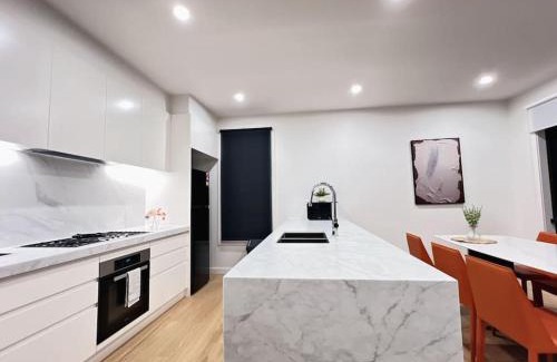 Box Hill North Apartamento | BoxHill North Designer Grad Home