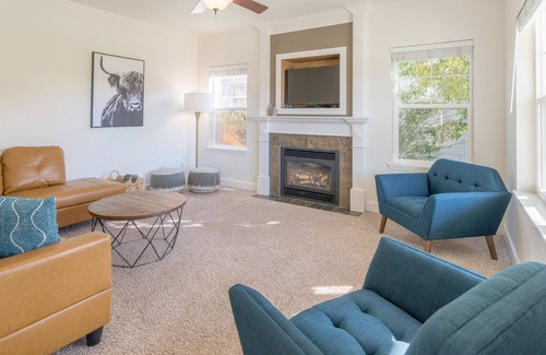 Four Corners Casa | Bozeman bungalow located between two ski resorts