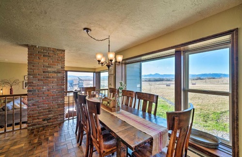 Bozeman Casa | Bozeman Home on 11 Acres with Mountain Views!