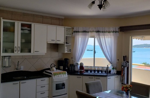 Cachoeira do Bom Jesus Apartamento | Beautiful Sea View