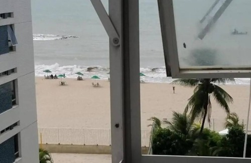 Candeias Apartamento | Beachfront Beachfront, open the gate to the sea - 3 bedrooms, barbecue, swimmin