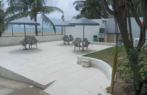 Candeias Apartamento | Beachfront Beachfront, open the gate to the sea - 3 bedrooms, barbecue, swimmin