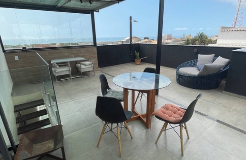 Rio das Ostras Apartamento | Cozy penthouse apartment facing Rio das Ostras beach