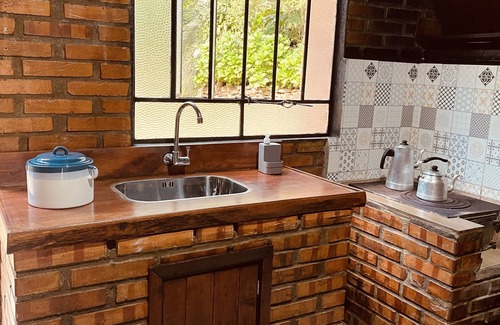 Timbo Chalet De Esquí | Chalé com Piscina no Alto da Montanha a Poucos Minutos de Pomerode